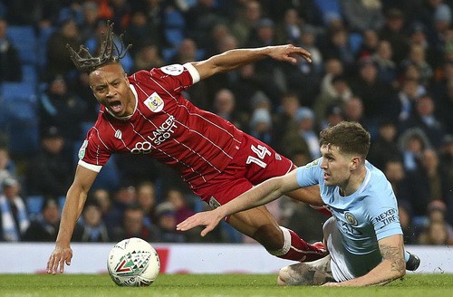 Thắng nghẹt thở Bristol City, Man City mơ chung kết League Cup - Ảnh 3.