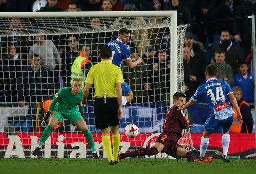 Messi hỏng phạt đền, Barcelona thua sốc Espanyol - Ảnh 6.