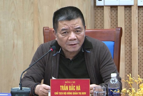 Cựu chủ tịch BIDV Trần Bắc Hà bị khởi tố bổ sung - Ảnh 1.