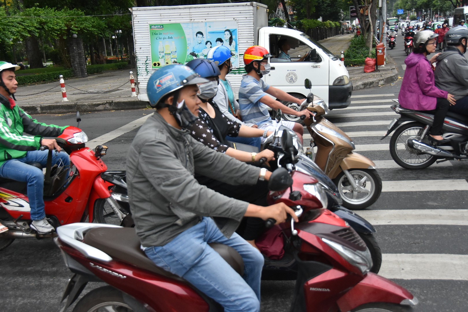 TP HCM ngày... lập đông! - Ảnh 1.