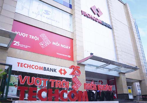 Techcombank miễn phí mọi giao dịch trực tuyến F@st Ebank cho doanh nghiệp - Ảnh 1. Techcombank miễn phí mọi giao dịch trực tuyến F@st Ebank cho doanh nghiệp - Ảnh 1.