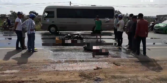 Bình Thuận: Xe khách tông trực diện xe máy, 2 người chết - Ảnh 2.