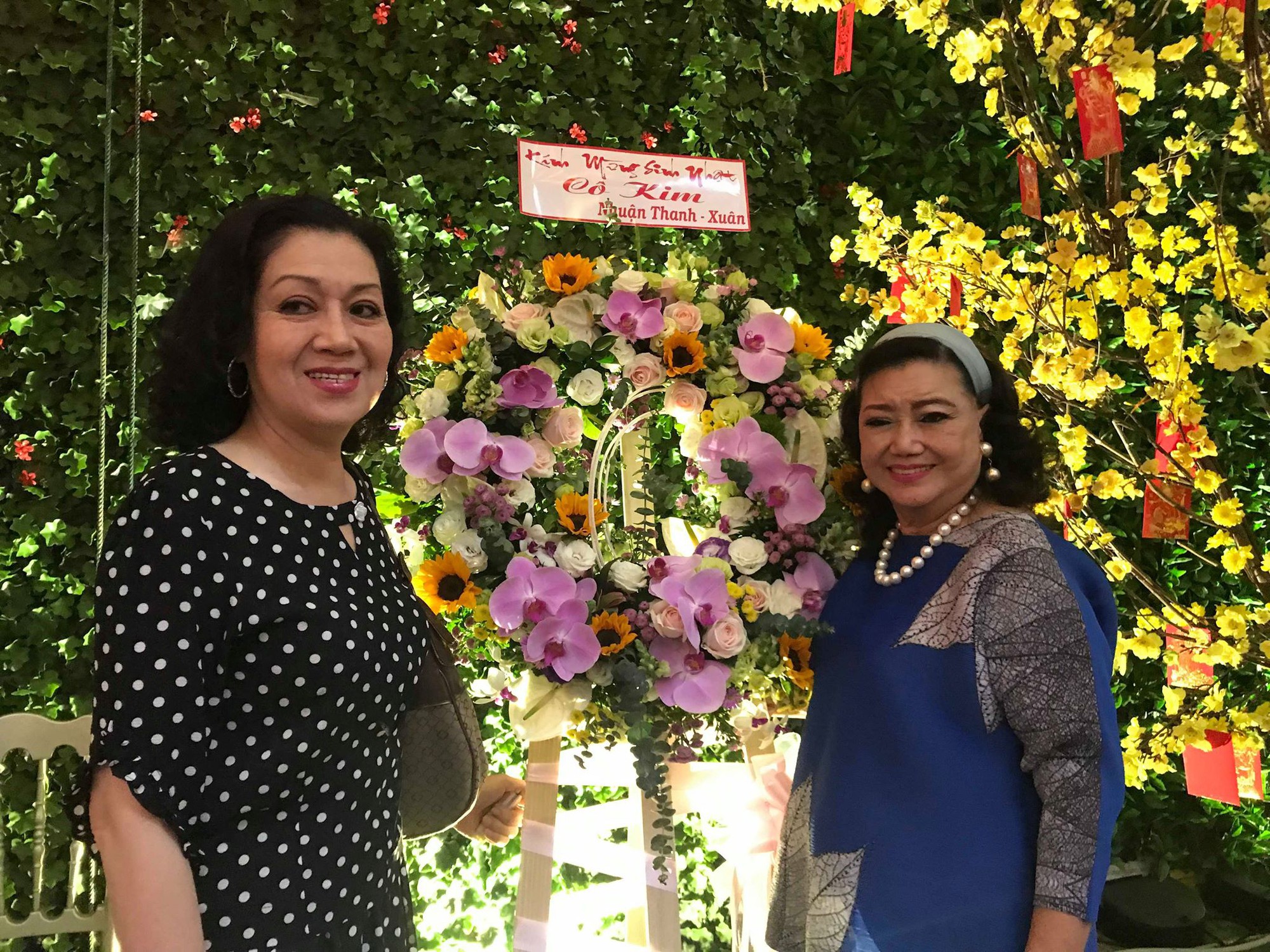 NSND Kim Cương vận động gần 1 tỉ đồng chăm lo Tết cho nghệ sĩ nghèo - Ảnh 3. NSND Kim Cương vận động gần 1 tỉ đồng chăm lo Tết cho nghệ sĩ nghèo - Ảnh 3.