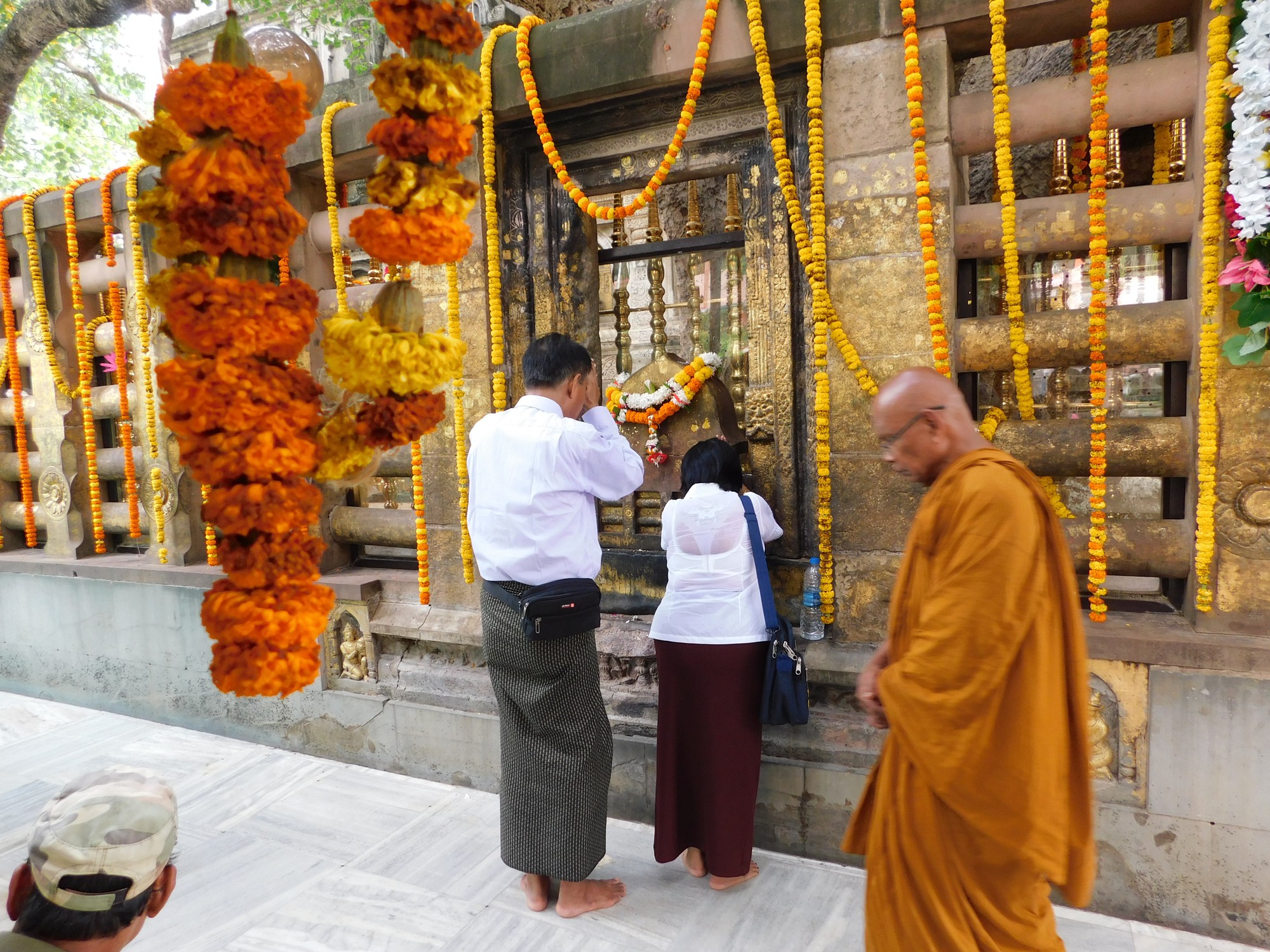 BODH GAYA, nơi muộn phiền bỏ lại - Ảnh 3.