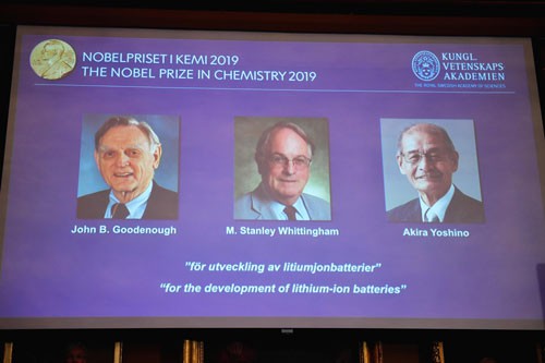 Nobel Hóa học 2019 vinh danh bước tiến lớn của nhân loại - Ảnh 1.