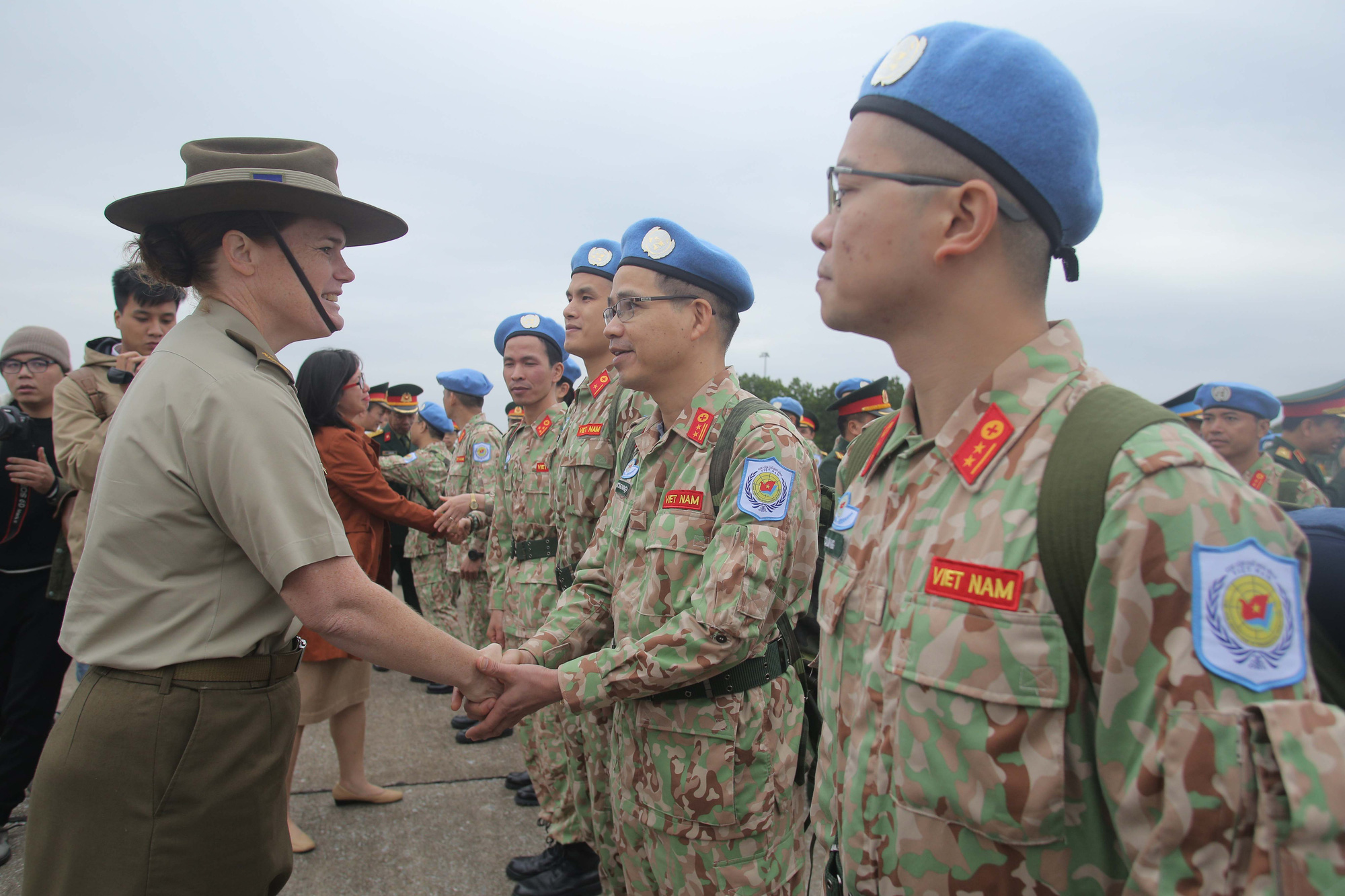 Cận cảnh ngựa thồ C-17 đưa Bệnh viện dã chiến lên đường gìn giữ hòa bình Liên Hiệp Quốc - Ảnh 15.