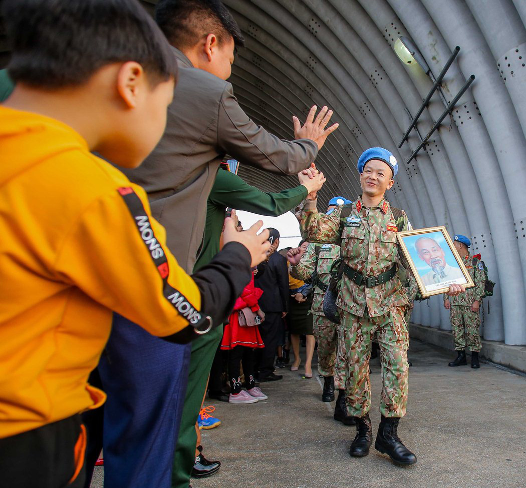 Cận cảnh ngựa thồ C-17 đưa bệnh viện dã chiến sang Nam Sudan làm nhiệm vụ gìn giữ hòa bình - Ảnh 2.