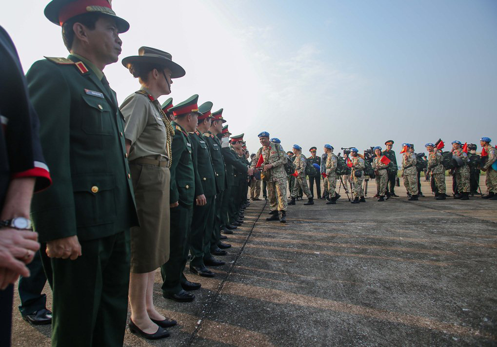 Cận cảnh ngựa thồ C-17 đưa bệnh viện dã chiến sang Nam Sudan làm nhiệm vụ gìn giữ hòa bình - Ảnh 8.