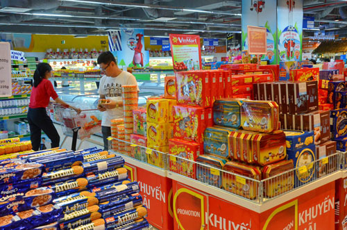 GDP tăng mạnh sau khi đánh giá lại - Ảnh 1. GDP tăng mạnh sau khi đánh giá lại - Ảnh 1.