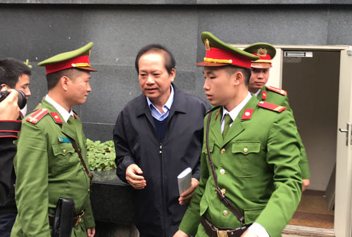 Vụ MobiFone mua AVG: Nguyên Bộ trưởng Nguyễn Bắc Son xin được sống - Ảnh 1.