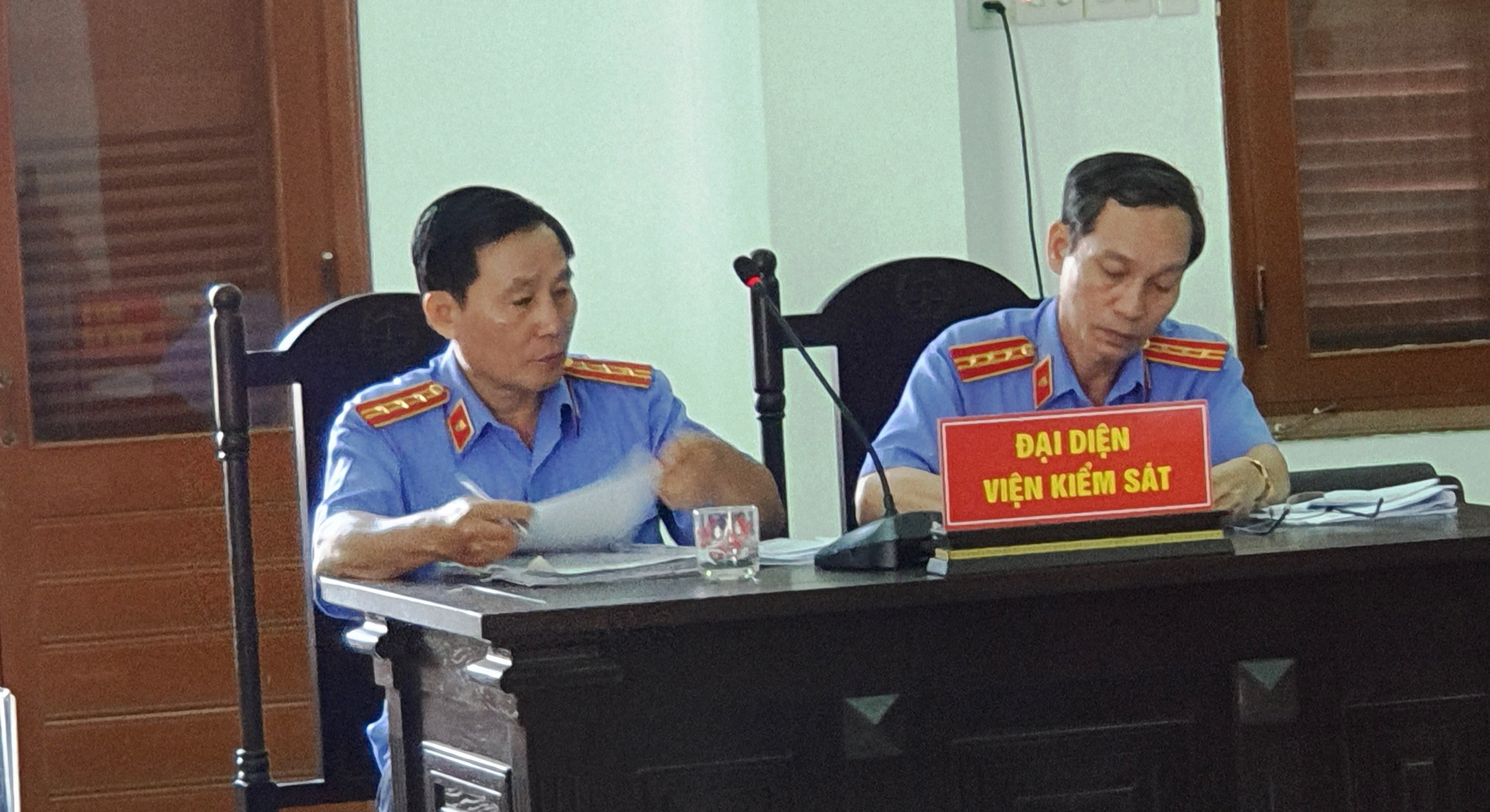 Cựu chánh án Phú Yên đối diện mức án 15 năm 6 tháng - 16 năm tù về tội tham ô - Ảnh 2.