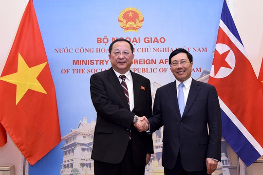 Phó Thủ tướng Phạm Bình Minh thăm chính thức Triều Tiên - Ảnh 1.