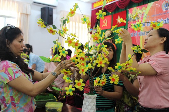 Dạy tiếng Hàn miễn phí cho người lao động - Ảnh 1.