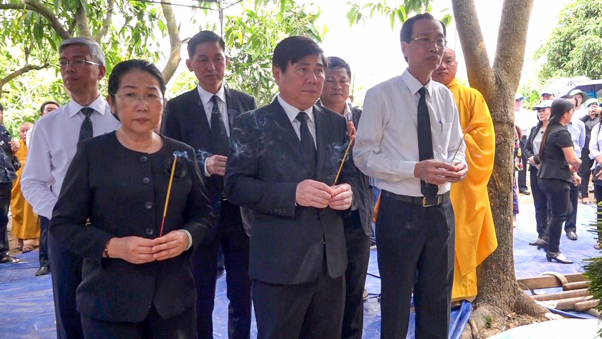 Phó Chủ tịch UBND TP HCM Nguyễn Thị Thu đã yên nghỉ nơi quê nhà - Ảnh 7.