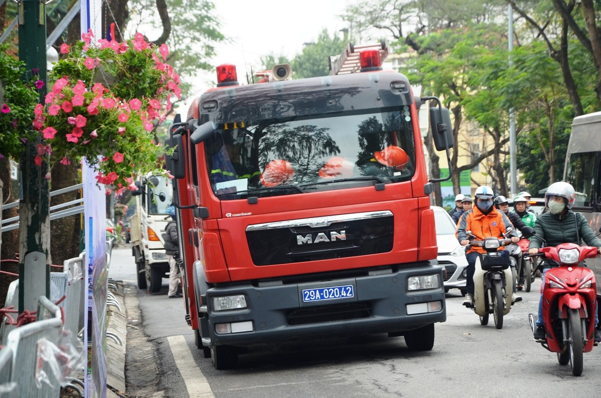 Triển khai xe bọc thép bảo vệ an ninh Hội nghị Thượng đỉnh Mỹ-Triều Tiên - Ảnh 7.