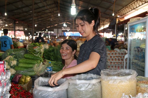 Lào: Đất lành của lao động trẻ Việt - Ảnh 1.