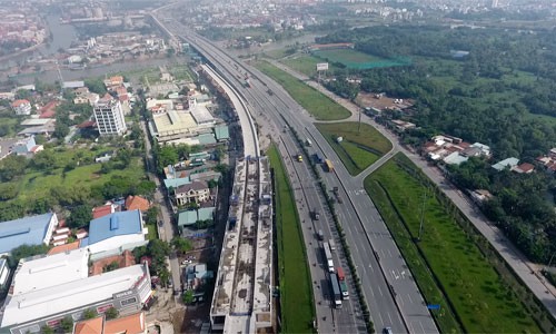 Vì sao có tình trạng buôn nhà phố một vốn bốn lời? - Ảnh 1.