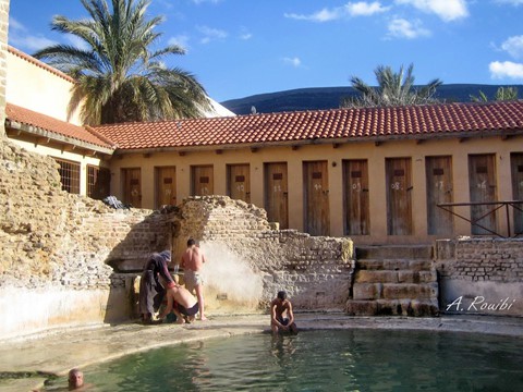 Nhà tắm 2.000 năm tuổi từ thời La Mã cổ đại vẫn hoạt động - Ảnh 1.