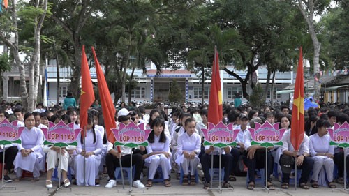 Phòng chống... trên giấy, bạo lực học đường tăng: Phải giải quyết tận gốc vấn đề - Ảnh 1.