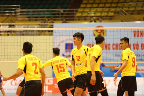 Giải Vô địch bóng chuyền quốc gia 2019: Ngã ngũ các suất vé dự Cúp Hùng Vương - Ảnh 1.