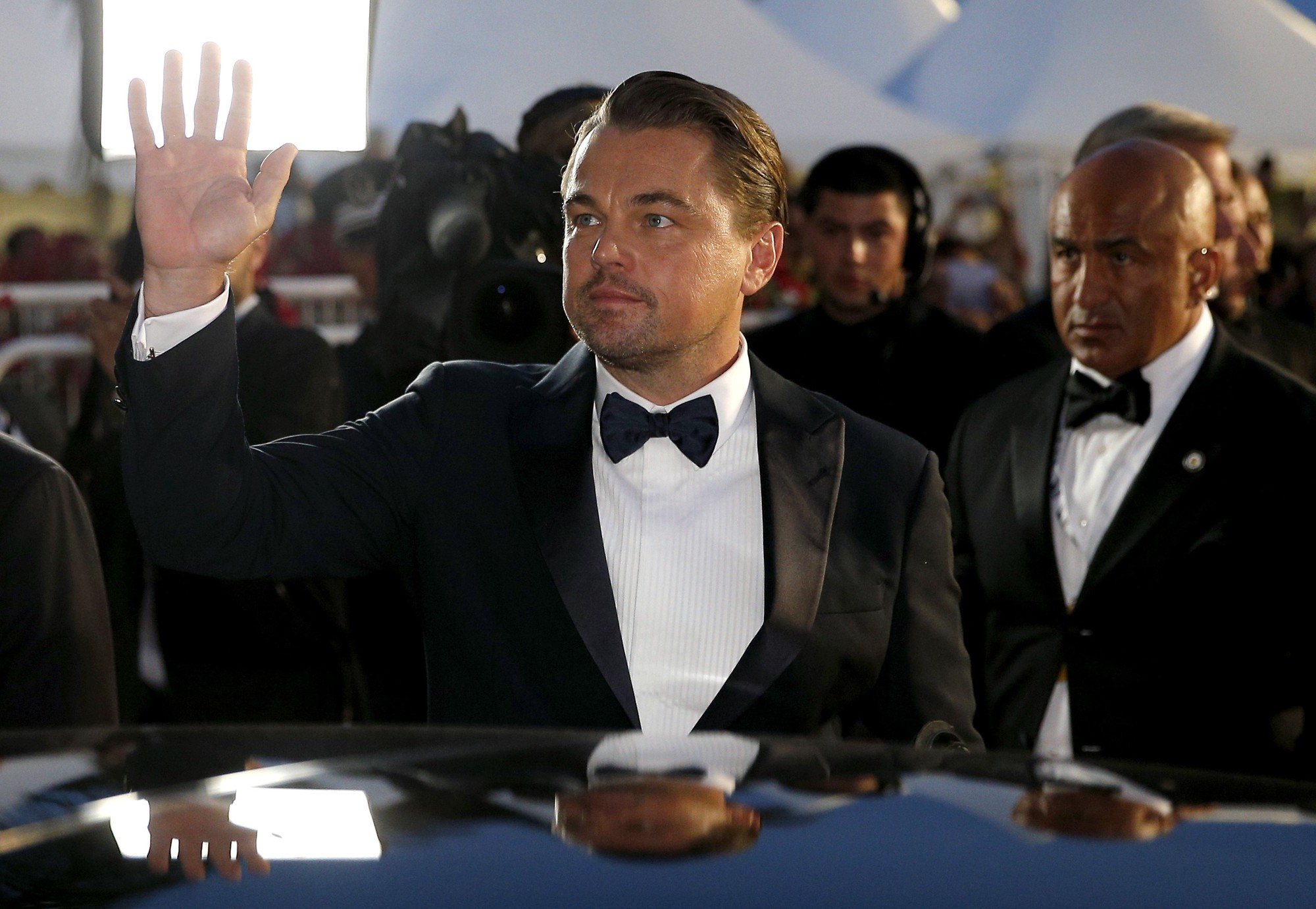Leonardo DiCaprio, Brad Pitt lịch lãm trên thảm đỏ - Ảnh 15.