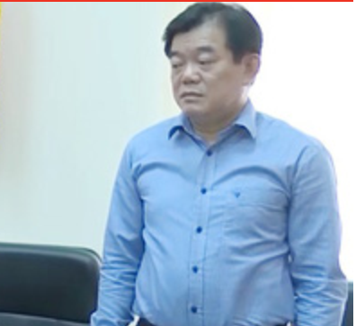 Giữa tâm điểm vụ gian lận điểm thi, Giám đốc Sở GD-ĐT Sơn La sắp nghỉ hưu - Ảnh 1.
