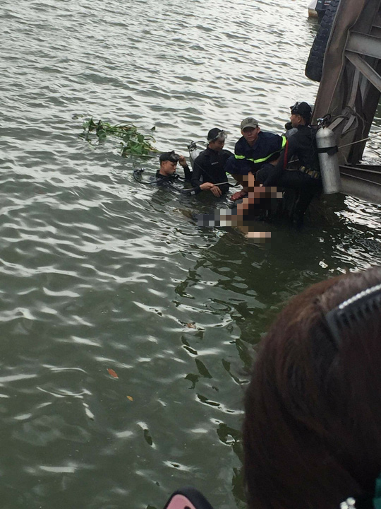 Người nhái tìm thấy 2 thi thể học sinh trên sông Đồng Nai - Ảnh 3.