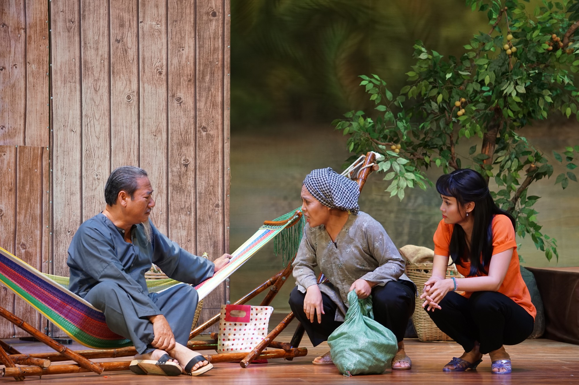 NSƯT Thành Trí qua đời - mất mát lớn của sân khấu Việt Nam - Ảnh 5. NSƯT Thành Trí qua đời - mất mát lớn của sân khấu Việt Nam - Ảnh 5.