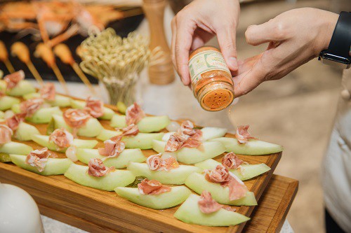 Siêu đầu bếp David Rocco - từ tình yêu đến chinh phục tinh hoa ẩm thực Việt - Ảnh 6. Siêu đầu bếp David Rocco - từ tình yêu đến chinh phục tinh hoa ẩm thực Việt - Ảnh 6.