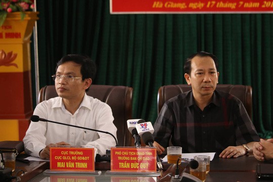Vụ gian lận thi cử ở Hà Giang: Kỷ luật Cảnh cáo phó chủ tịch tỉnh và nguyên Giám đốc Sở GD-ĐT - Ảnh 1.