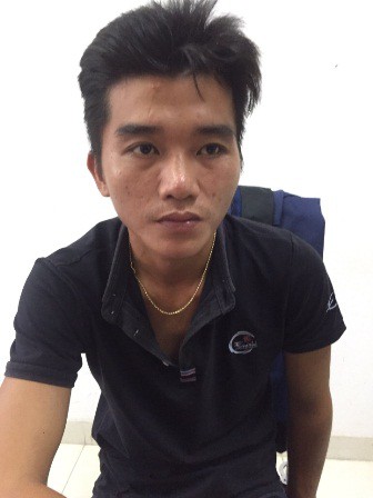 Bắt nóng đối tượng cướp dây chuyền phụ nữ ở Quảng Nam - Ảnh 1.
