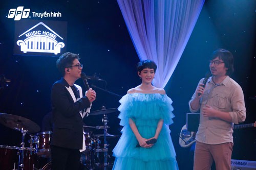 Kéo lại khán giả bằng live show online - Ảnh 1.