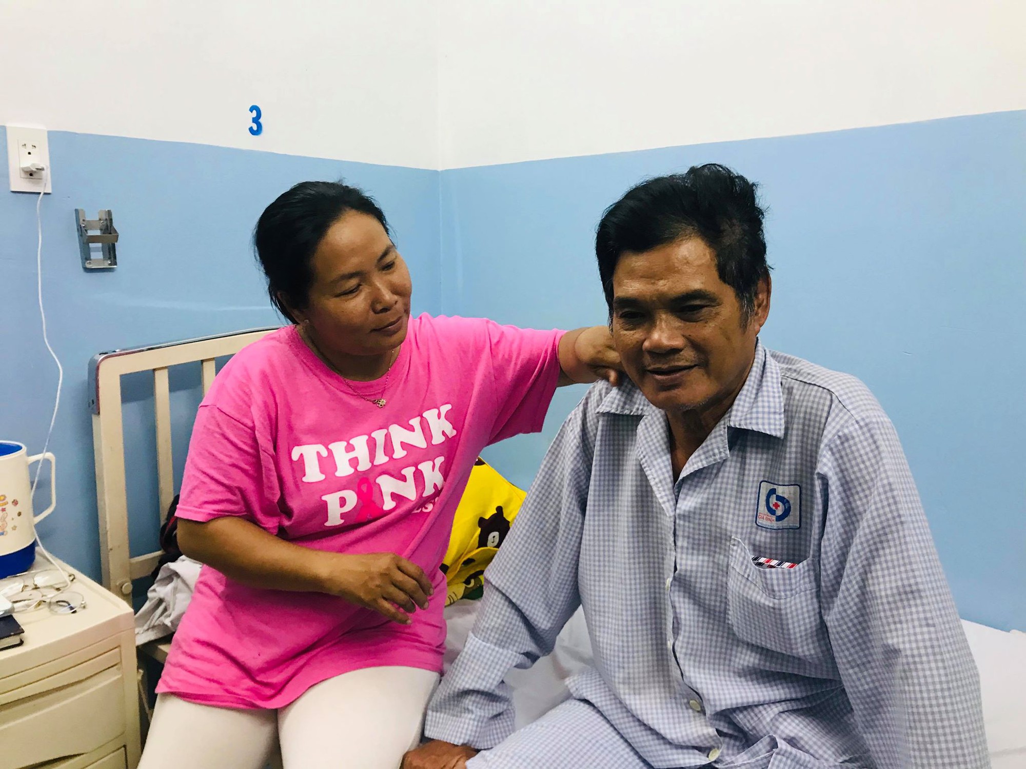 Nghệ sĩ Mai Trần đã qua cơn nguy kịch - Ảnh 4. Nghệ sĩ Mai Trần đã qua cơn nguy kịch - Ảnh 4.