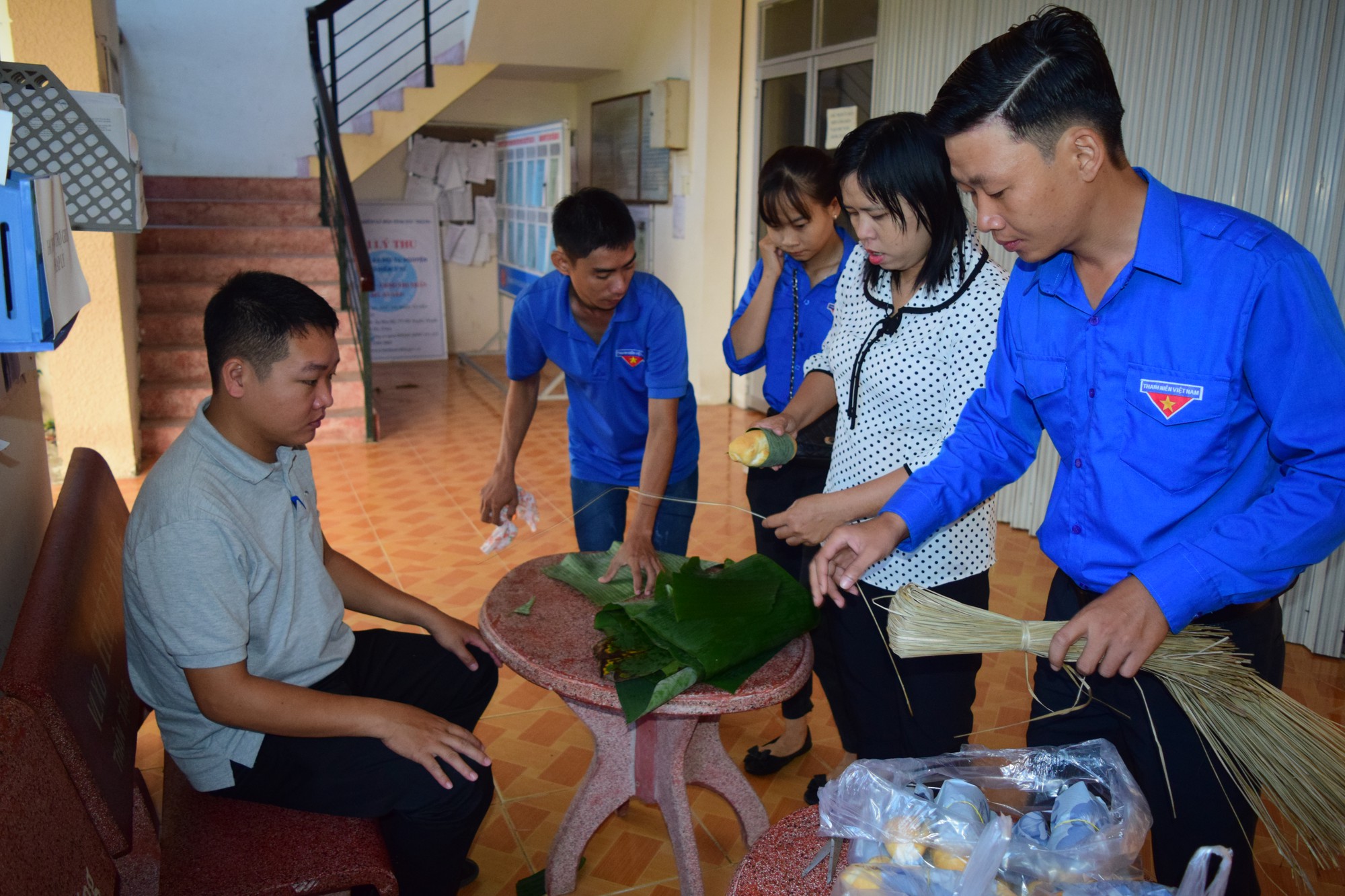 Ấm lòng với mô hình “Bánh mì xanh” lan tỏa yêu thương, bảo vệ môi trường - Ảnh 3.