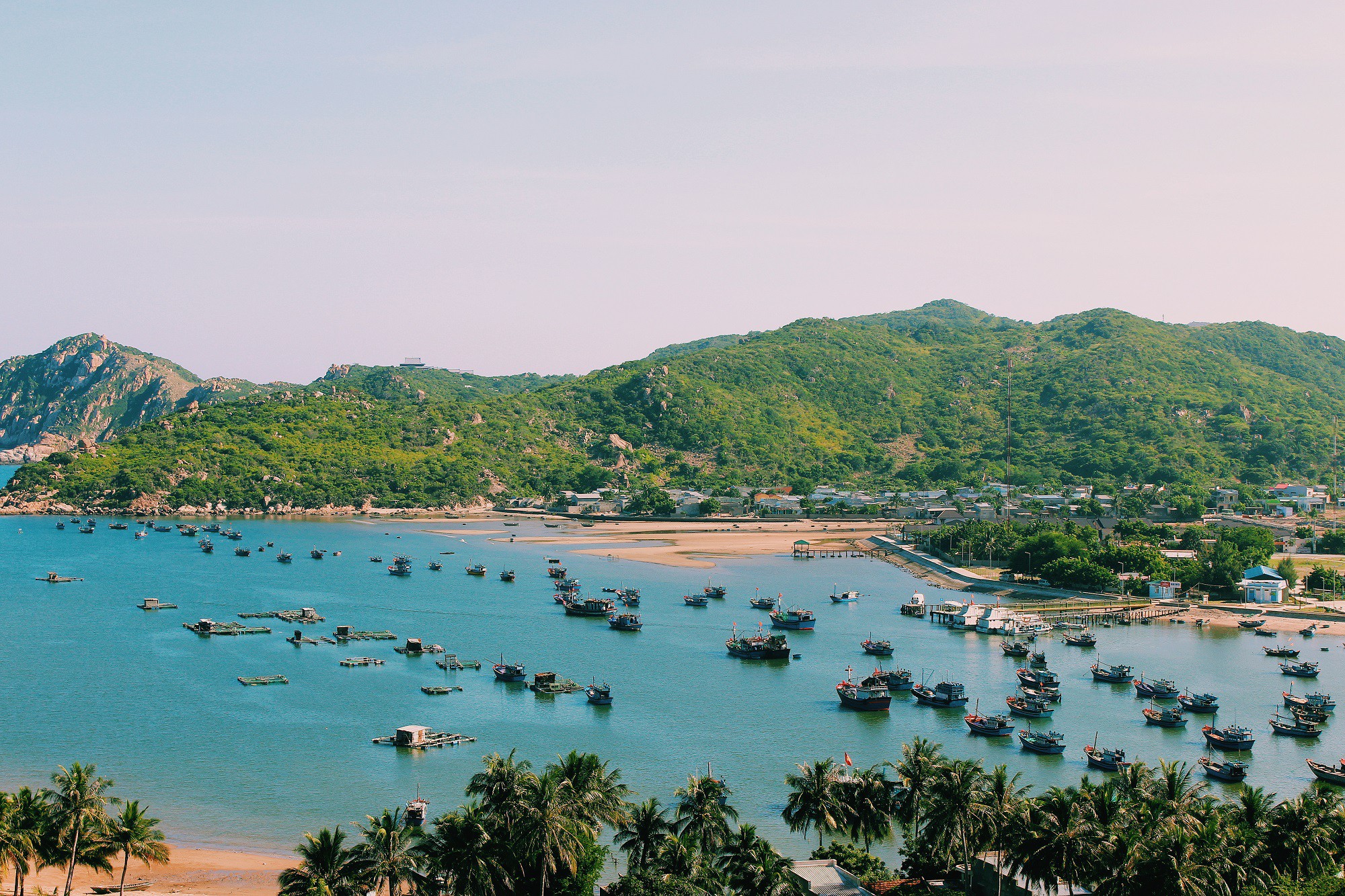 Gọi tên những điểm “check-in” ở Ninh Thuận mùa lễ hội Katê - Ảnh 12.