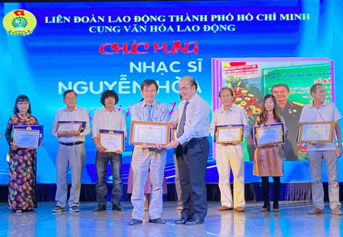 Trao giải cuộc thi sáng tác ca khúc về công nhân, Công đoàn - Ảnh 1.