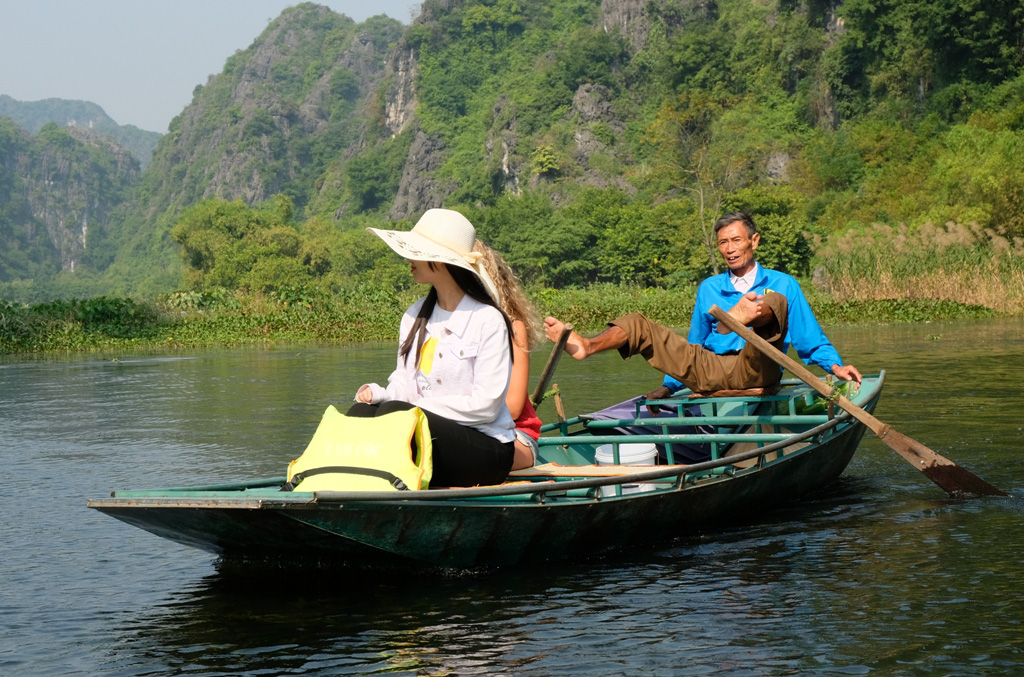 Du lịch Tam Cốc - Bích Động trải nghiệm nghề độc, lạ - Ảnh 3.