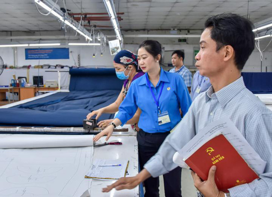 Xuân đến với CNVC-LĐ khó khăn - Ảnh 7. Xuân đến với CNVC-LĐ khó khăn - Ảnh 7.