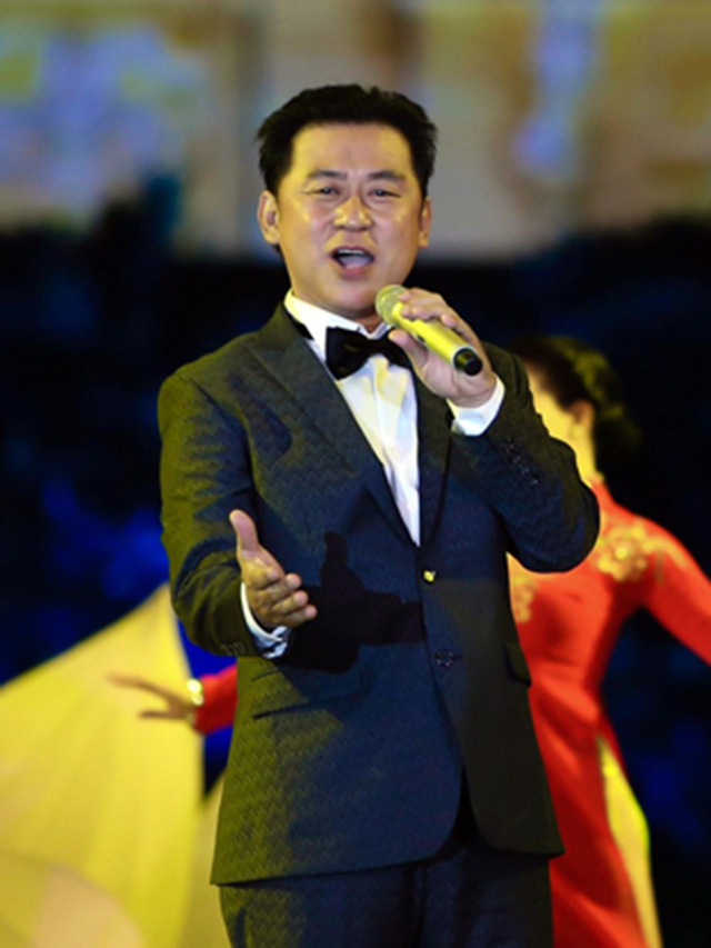 NSND Tạ Minh Tâm: Tuổi Tý 60 vẫn còn sung - Ảnh 2. NSND Tạ Minh Tâm: Tuổi Tý 60 vẫn còn sung - Ảnh 2.