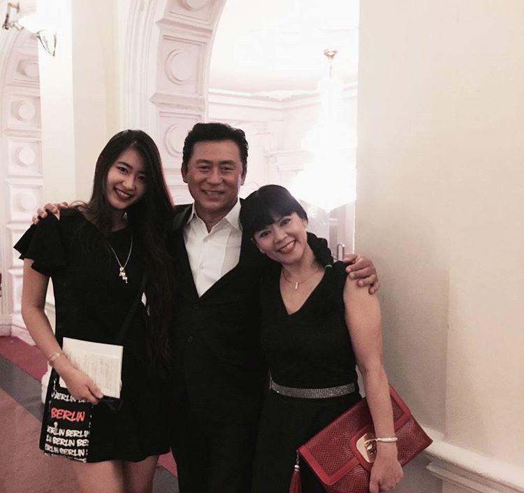 NSND Tạ Minh Tâm: Tuổi Tý 60 vẫn còn sung - Ảnh 6. NSND Tạ Minh Tâm: Tuổi Tý 60 vẫn còn sung - Ảnh 6.