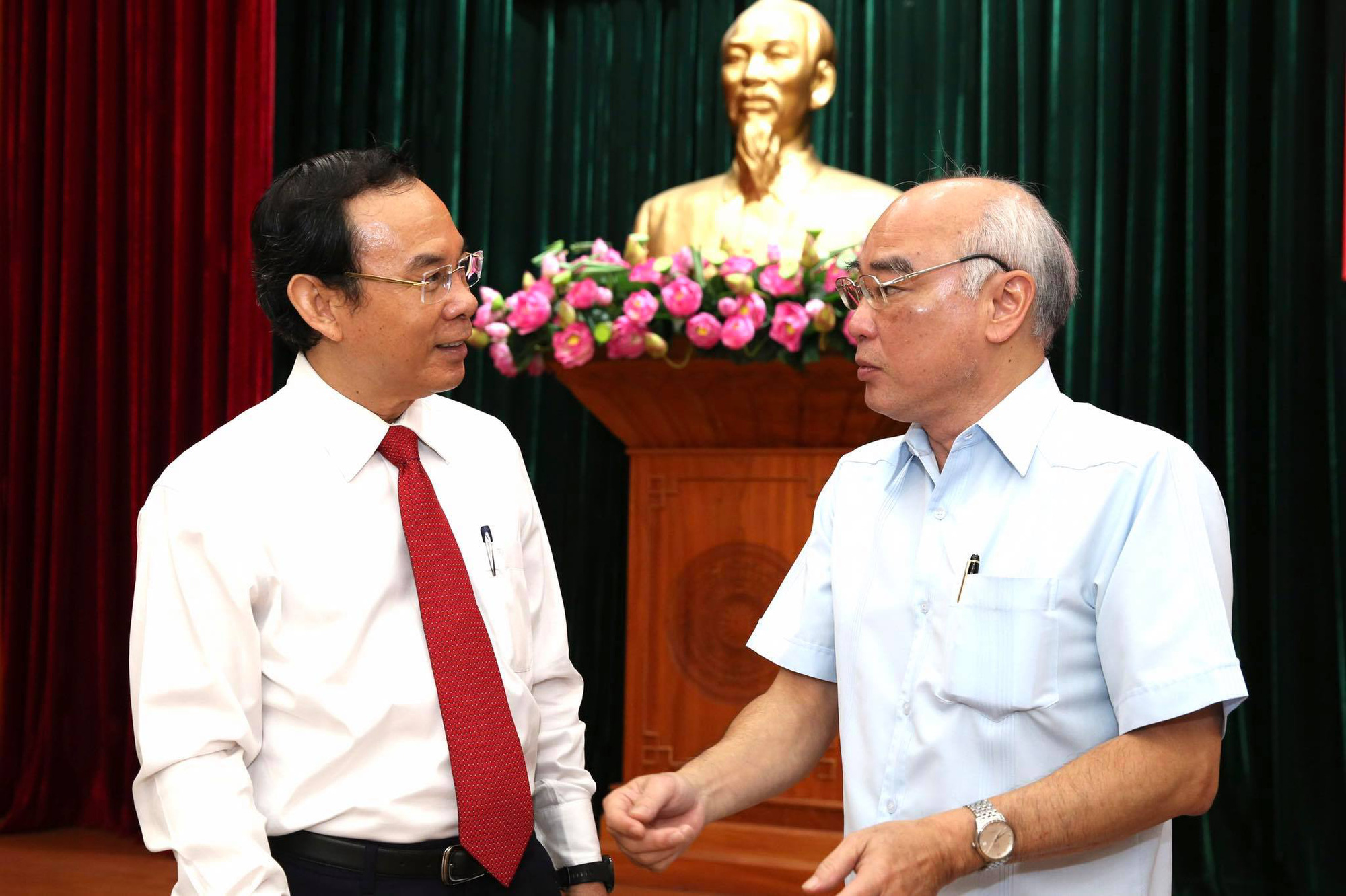 Ông Nguyễn Văn Nên được giới thiệu để bầu làm Bí thư Thành ủy TP HCM - Ảnh 4.