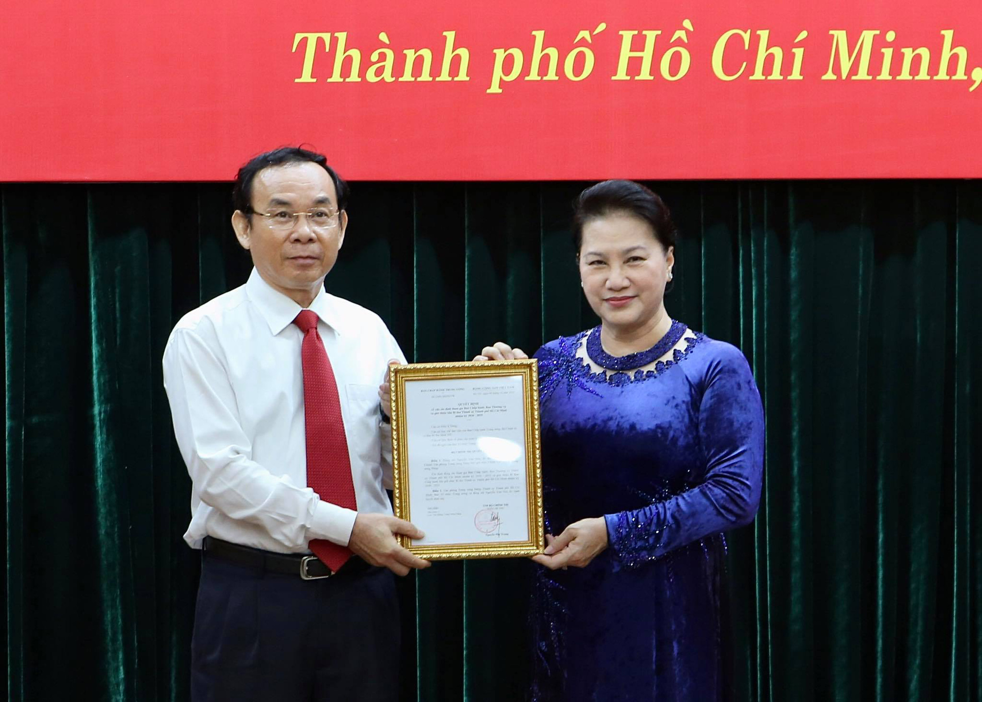 Ông Nguyễn Văn Nên được giới thiệu để bầu làm Bí thư Thành ủy TP HCM - Ảnh 1.