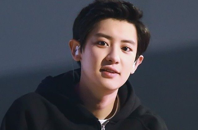 Loạt nam thần bị “bốc phốt” trăng hoa, lăng nhăng - Ảnh 1. Loạt nam thần bị “bốc phốt” trăng hoa, lăng nhăng - Ảnh 1.