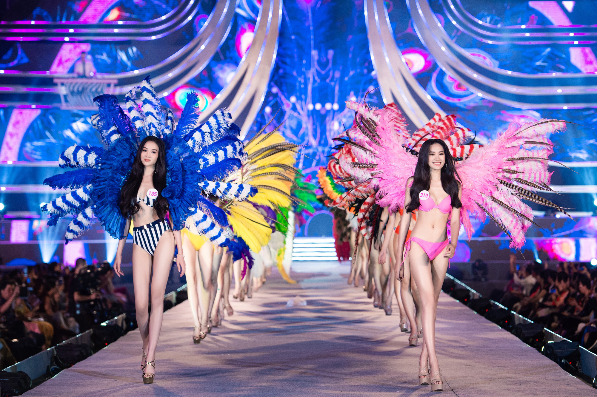 Thí sinh Hoa hậu Việt Nam 2020 hóa thiên thần nội y Victoria’s Secret - Ảnh 6.