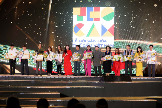 Bế mạc lễ hội văn hóa thổ cẩm Việt Nam lần thứ II năm 2020 - Ảnh 2.