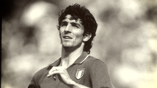 Nhà vô địch World Cup 1982 Paolo Rossi đột ngột qua đời - Ảnh 1.