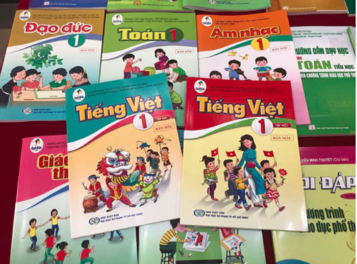 Bộ GD-ĐT phê duyệt tài liệu điều chỉnh SGK Tiếng Việt 1 bộ Cánh Diều - Ảnh 1.