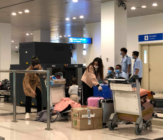 Thanh Hóa, Cần Thơ, Kiên Giang cách ly 25 người trở về từ Daegu, Hàn Quốc - Ảnh 4.