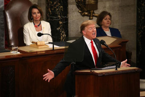 Donald Trump và Nancy Pelosi: Những hình ảnh đầy biểu cảm - Ảnh 6.