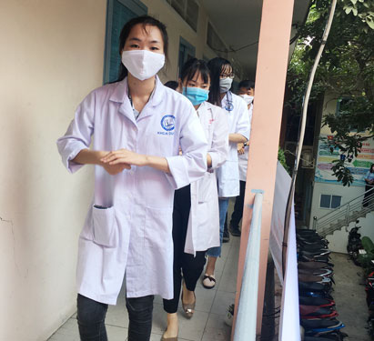 TP HCM: Sinh viên y khoa ra quân hỗ trợ phòng chống dịch Covid-19 - Ảnh 1.